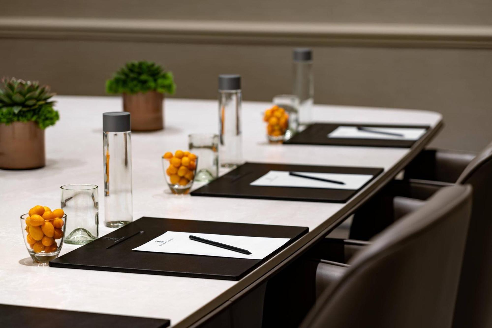 The Ritz-Carlton Naples, Tiburon Hotell Exteriör bild